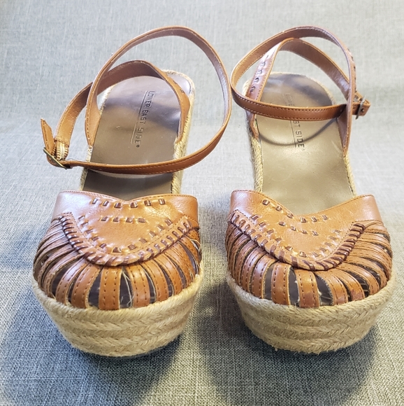 8.5 Lower East Side Caramel Espadrille Wedge Shoe - Picture 6 of 8